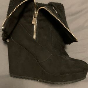 Juicy couture wedge boots